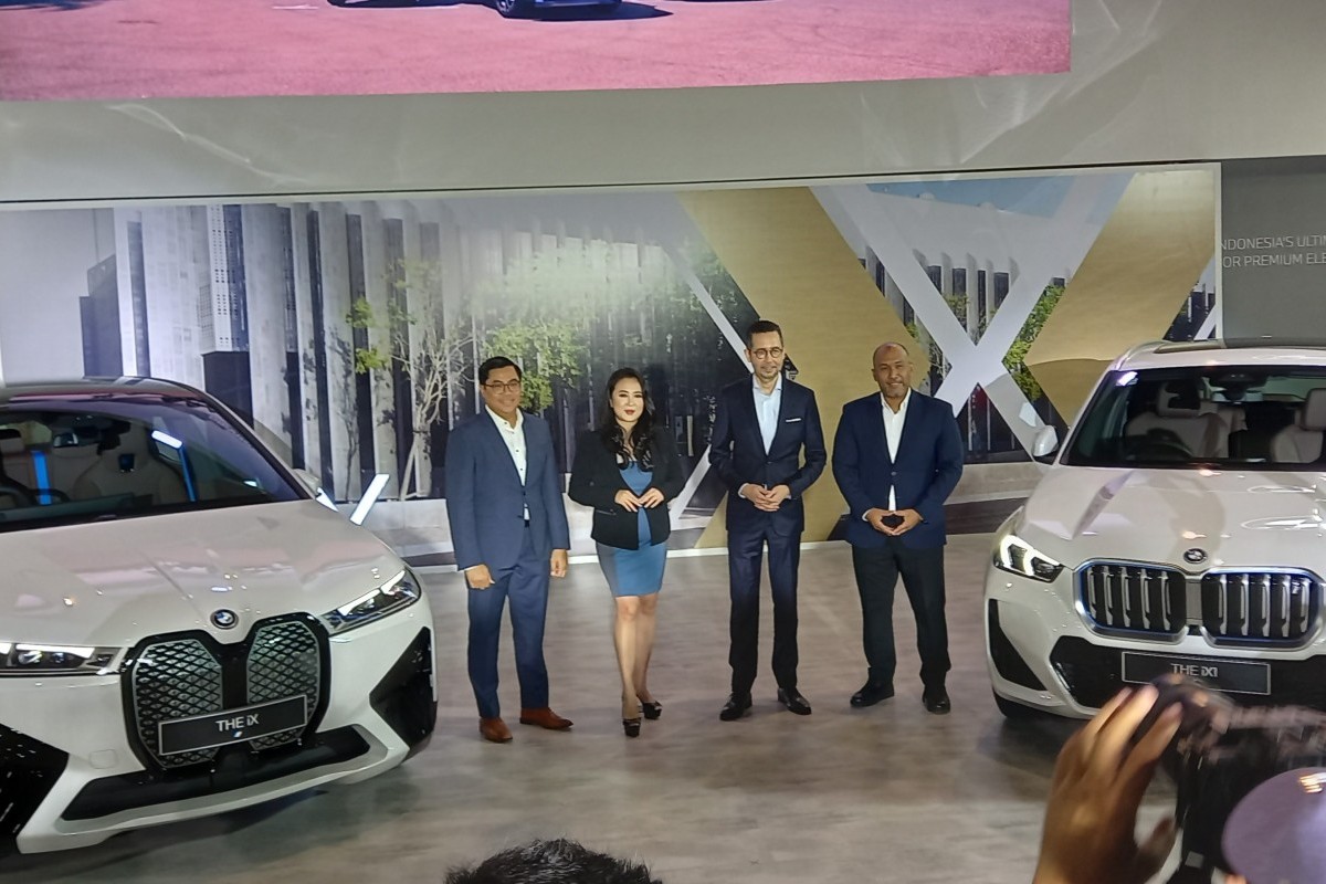 BMW Tampilkan Model SUV Full –Listrik Untuk Pertama Kalinya Di IIMS 2024