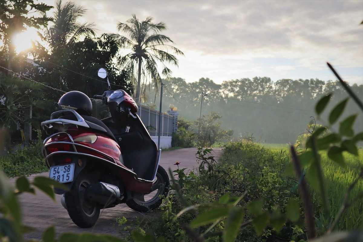 Mudah dan Murah! Inilah 6 Cara Merawat Motor Listrik yang Benar Bukan Jauhkan dari Air yang Utama Melainkan...