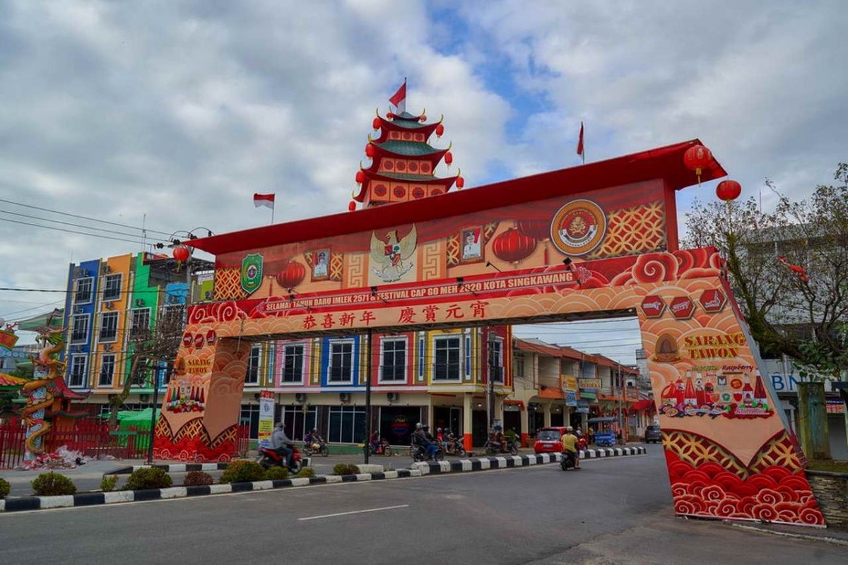 Jangan Terkejut! Meskipun Kabupaten Sempit di Kalimantan Barat, Tetapi Memiliki Penduduk Terbanyak, Bahkan Lebih Sempit dari Singapura, Di Mana Ini?