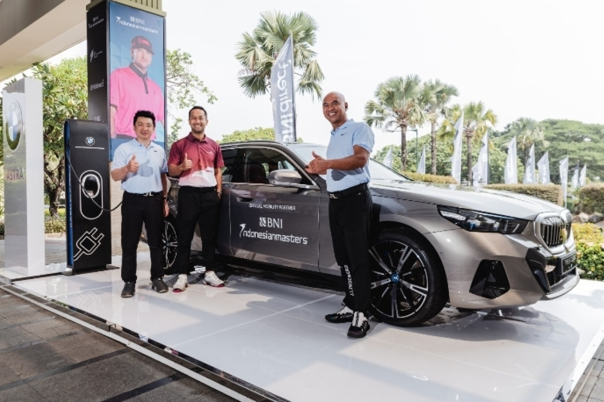 BMW Astra Serahkan 15 Unit Luxury Car Sebagai Official Partner Turnamen BNI Indonesian Masters 2024