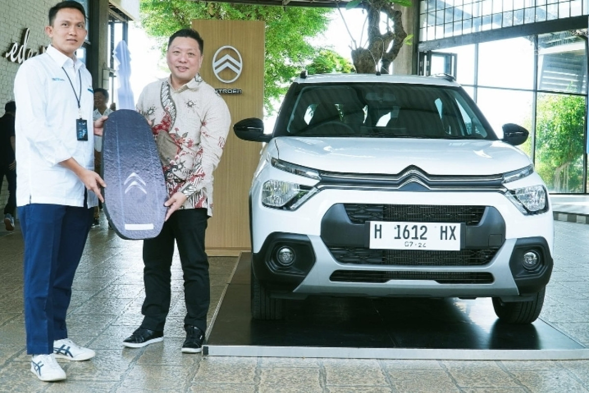 Citroën Indonesia Lakukan Serah Terima Unit Citröen Ë-C3 All Electric Kepada Konsumen di Semarang