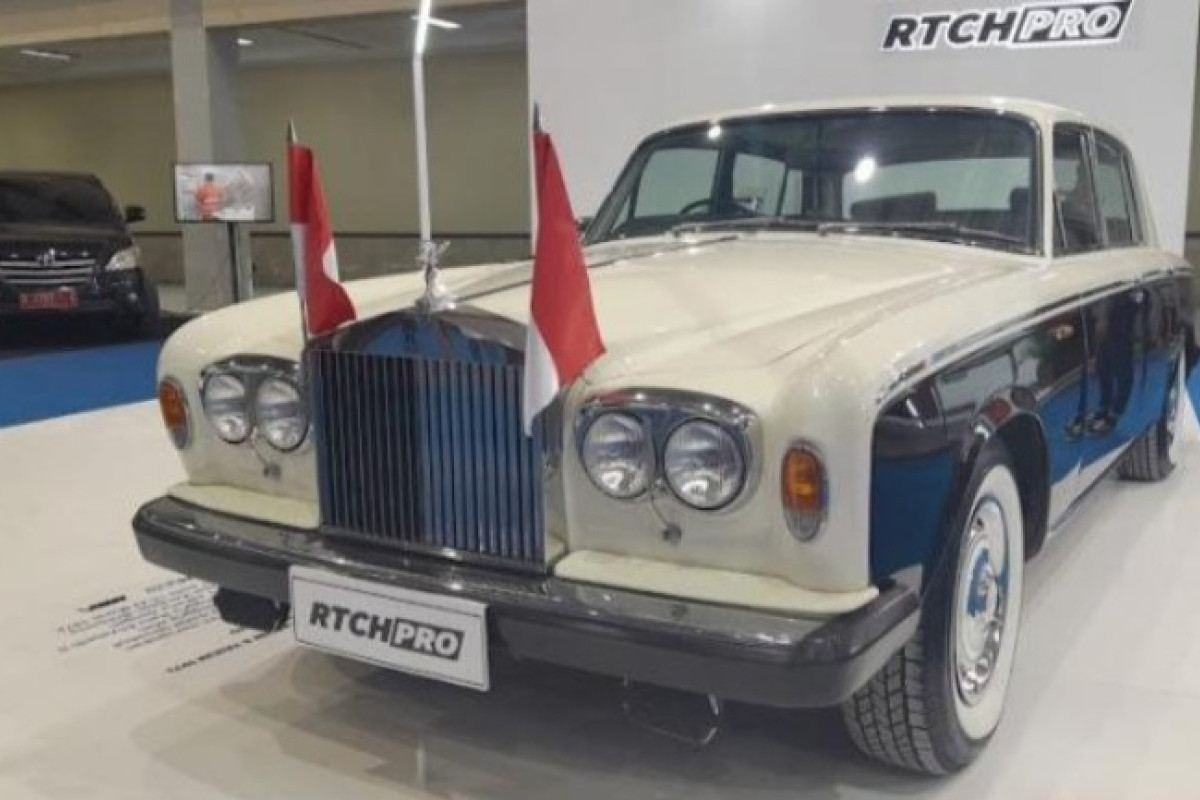 Royce Silver Shadow II Legendaris Milik Bamsoet Jadi Maskot Di Ajang Indonesia Classic Expo 2024. Kita Intip Kehebatannya Yuk!