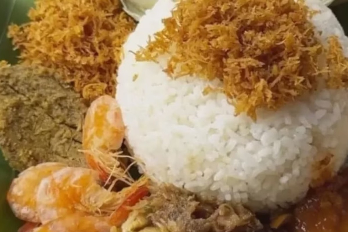 Menu Khas Surabaya yang Bikin Kita Teringat Akhir Bulan, Hidangan Hemat Nasi Klopal, Murah Tapi Maknyuss dan Mengenyangkan