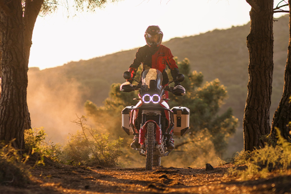Ducati DesertX Discovery, Motor Para Petualang Sejati Ini Dia Kehebatannya !