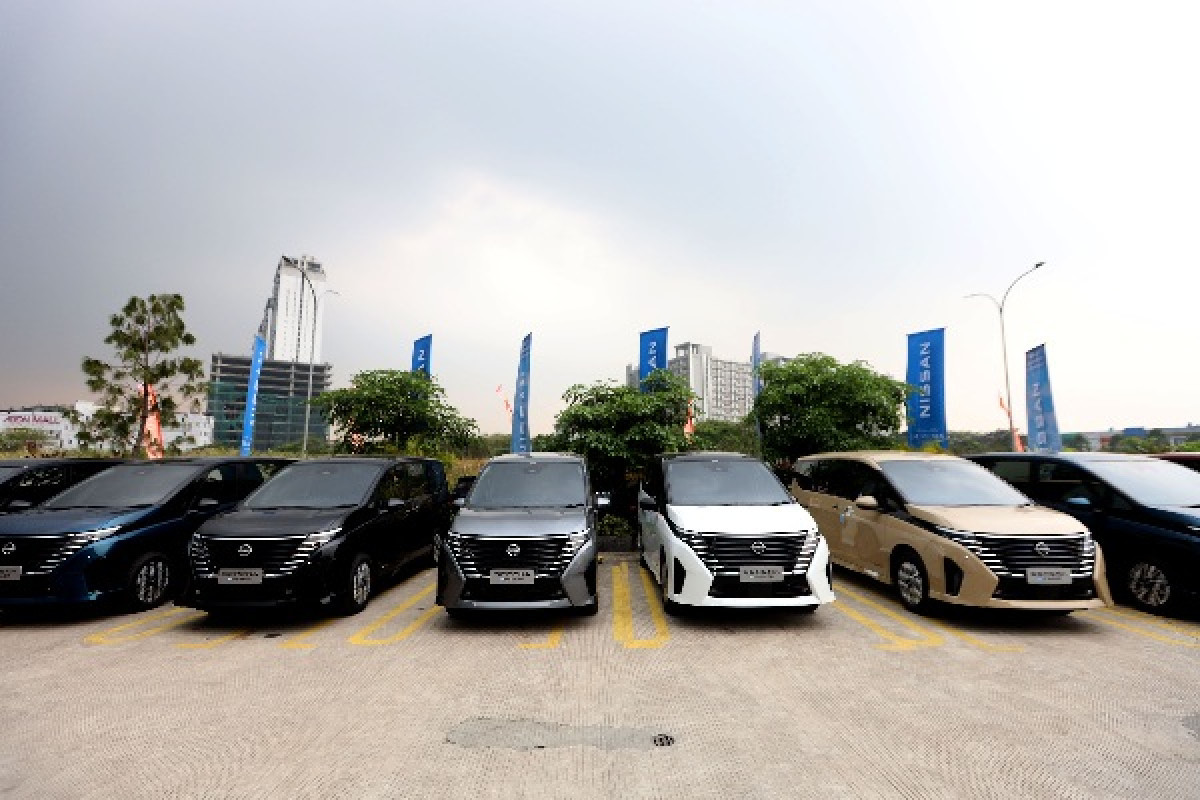 Nissan Lakukan Serah Terima The All-New Nissan Serena e-Power Kepada Konsumen