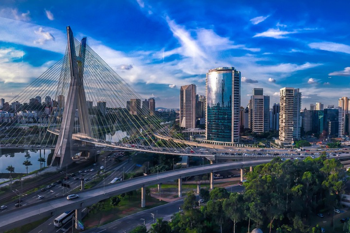 Punya Ketebalan Kaca Sebesar 3 Cm, Kini Jembatan Sepanjang 120 Meter di Jawa Tengah jadi Destinasi Wisata Baru Bagi Pelancong, Sumbersari Siap Nih Jadi Ibukota!