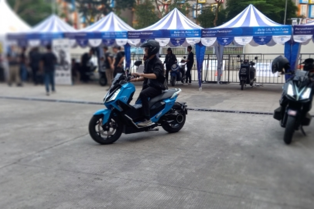 Intip Keseruan Booth ALVA Di IMOS+ 2023 Yuks! Test Ride ALVA Ada Suguhan Coffee Nya Lhoo…  