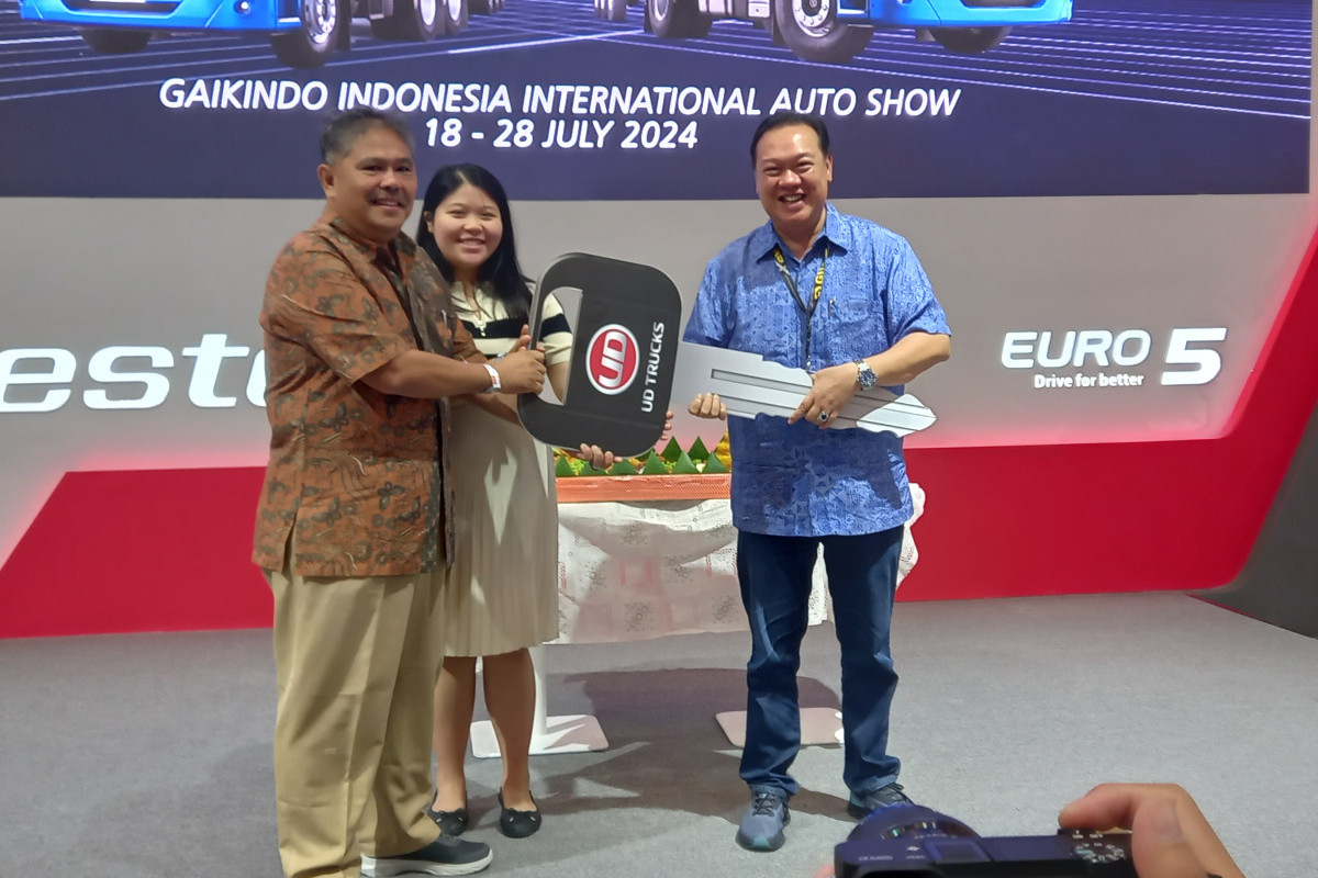 UD Trucks Serahkan 50 Unit Armada Kepada BPE Group