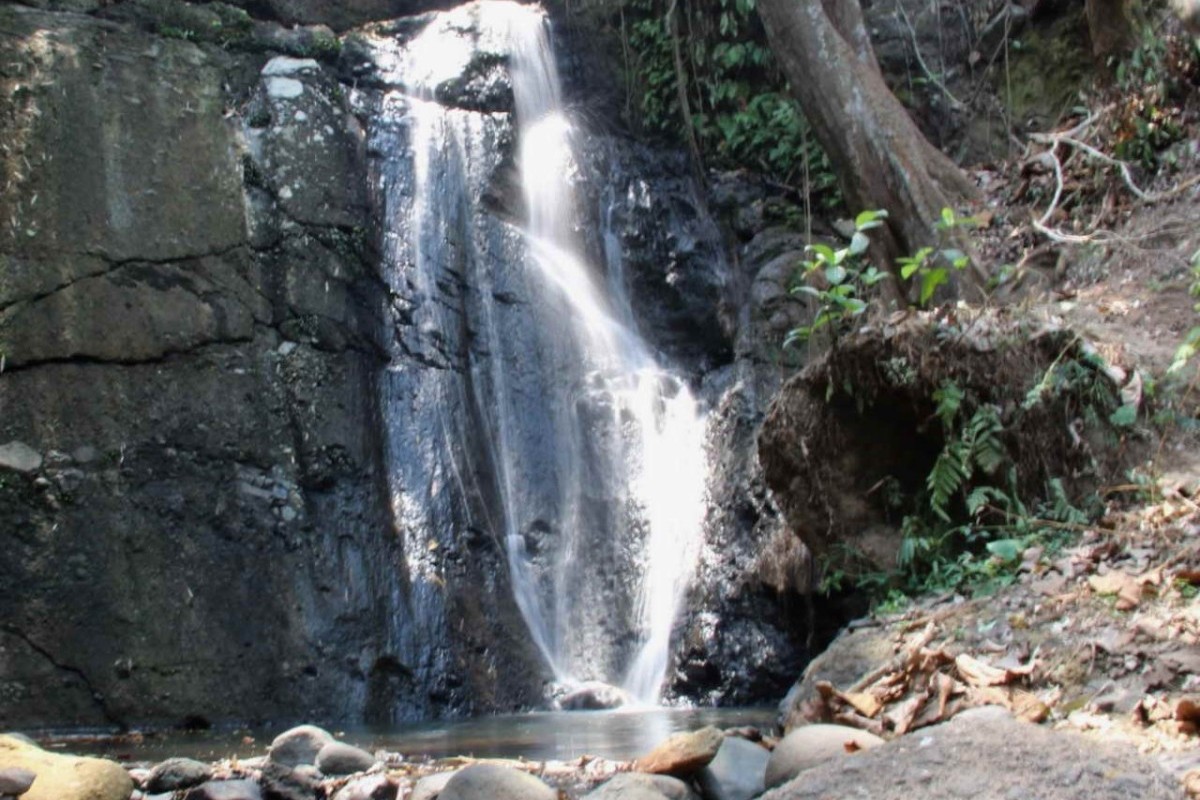 Pengalaman Keajaiban Alam Serupa dengan Niagara! 5 Destinasi Wisata Air Terjun di Jombang, Jawa Timur yang Menggetarkan Jiwa