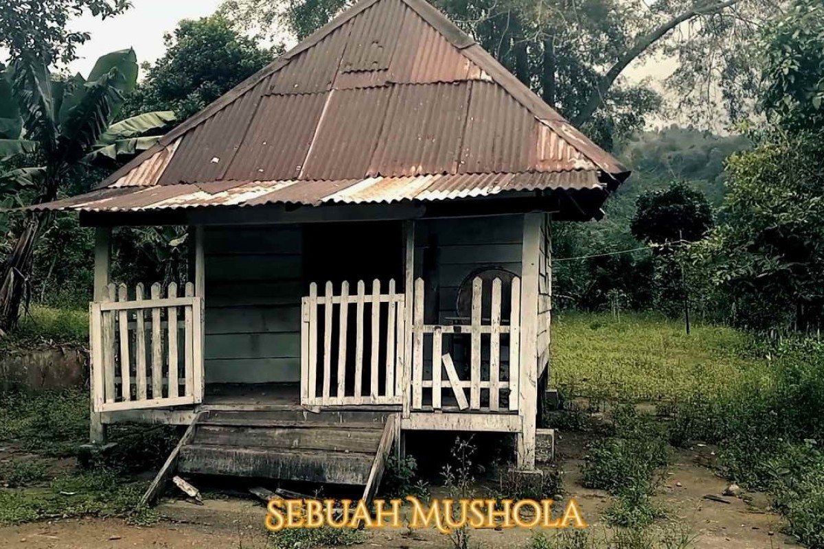 Keunikan Kampung Belanda di Jawa Timur! Hanya Dihuni oleh 4 Keluarga, Terletak di Hutan Belantara, dan Penghuninya Berkulit Putih Bak Bule Eropa