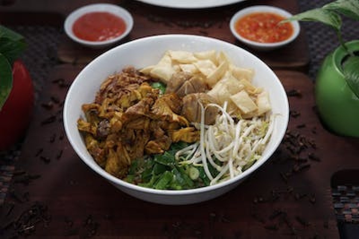 5 Kedai Mie Ayam Mantap dan Laris Pembeli Di Malang, Dijamin Pasti Balik Lagi Kalau Sudah Coba