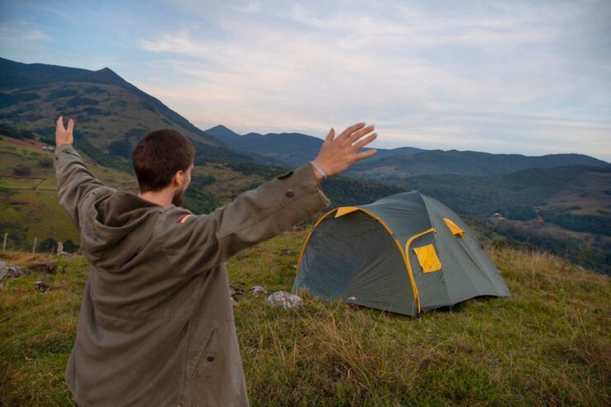 Suka Naik Gunung Tapi Gak Mau Capek? Ini Dia Tempatnya, Obyek Wisata Gunung Gajah Telogomoyo di Semarang: Ada Paralayang dan Bisa Kemah Juga