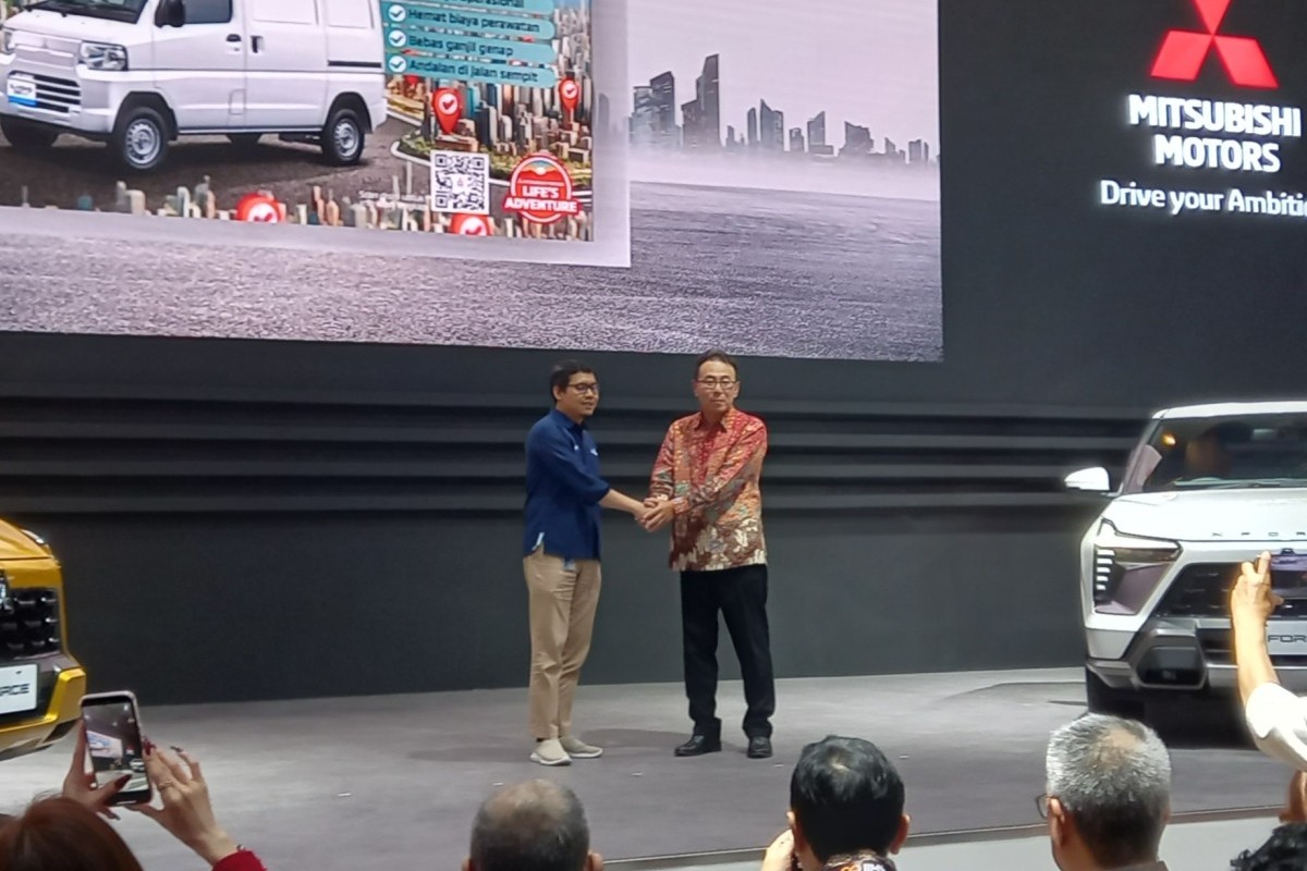 PT Pos Indonesia Gunakan Mitsubishi L100 EV Untuk Pelayanan Konsumen di IKN