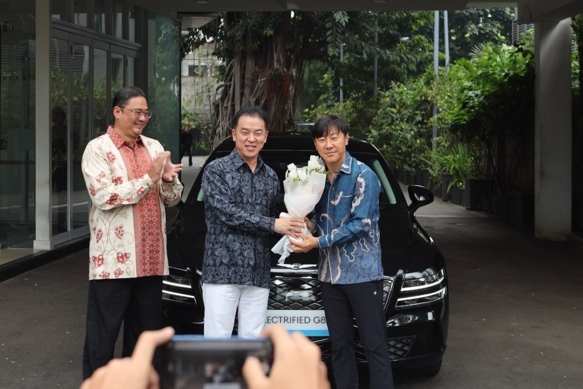  sebagai Bentuk Apresiasi dan Dukungannya Pada Tim Nasional Indonesia,  Hyundai Motors Indonesia Memfasilitasi Genesis Electrified G80 kepada Shin Tae-yong