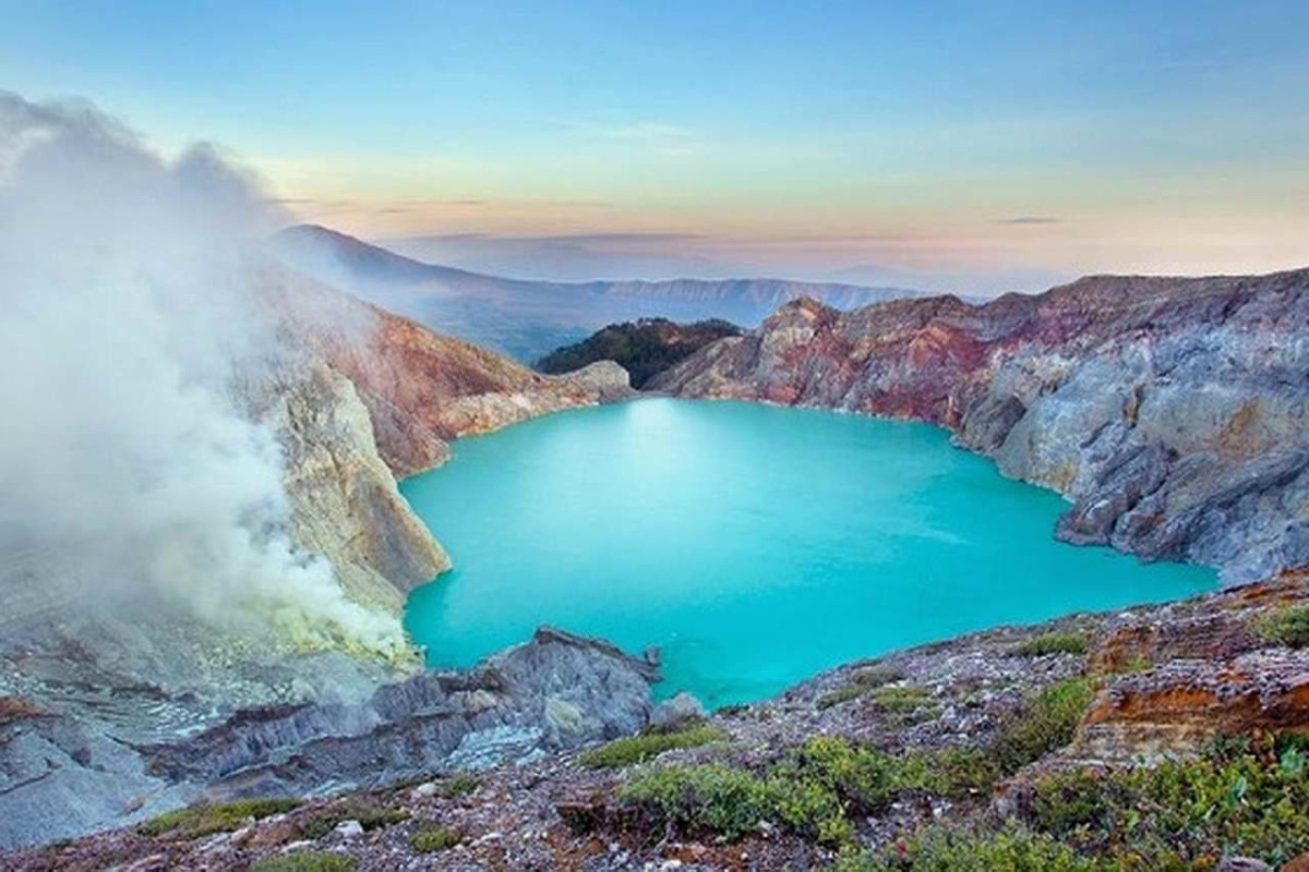 Rekomendasi Tempat Wisata yang Cocok untuk Berkunjung bersama Sahabat! 10 Gunung di Kabupaten Banyuwangi, Jawa Timur, Menawarkan Panorama Awan Terbaik