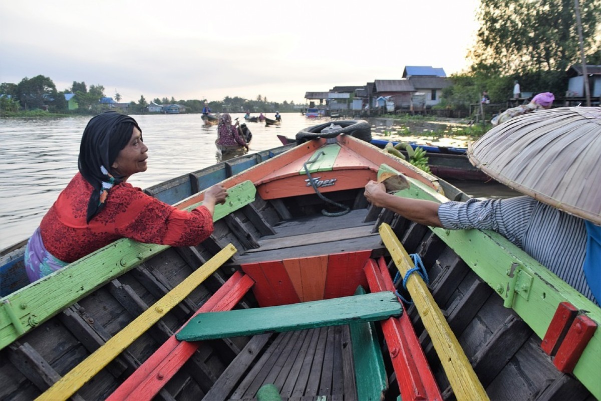 Kisah Asyik di Balik Kelahiran Kota Baru Kalimantan Timur Bernama Kota Bontang yang Terletak Disebelah Utara Kabupaten Kutai Kartanegara 120 km dari Samarinda