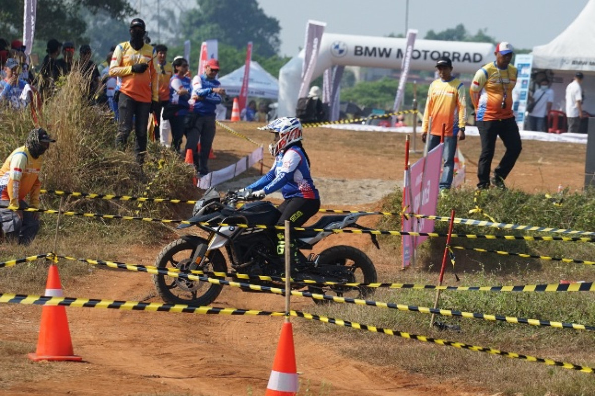 BMW Motorrad Tantang Penggemar Motor Adventure Di Medan Offroad