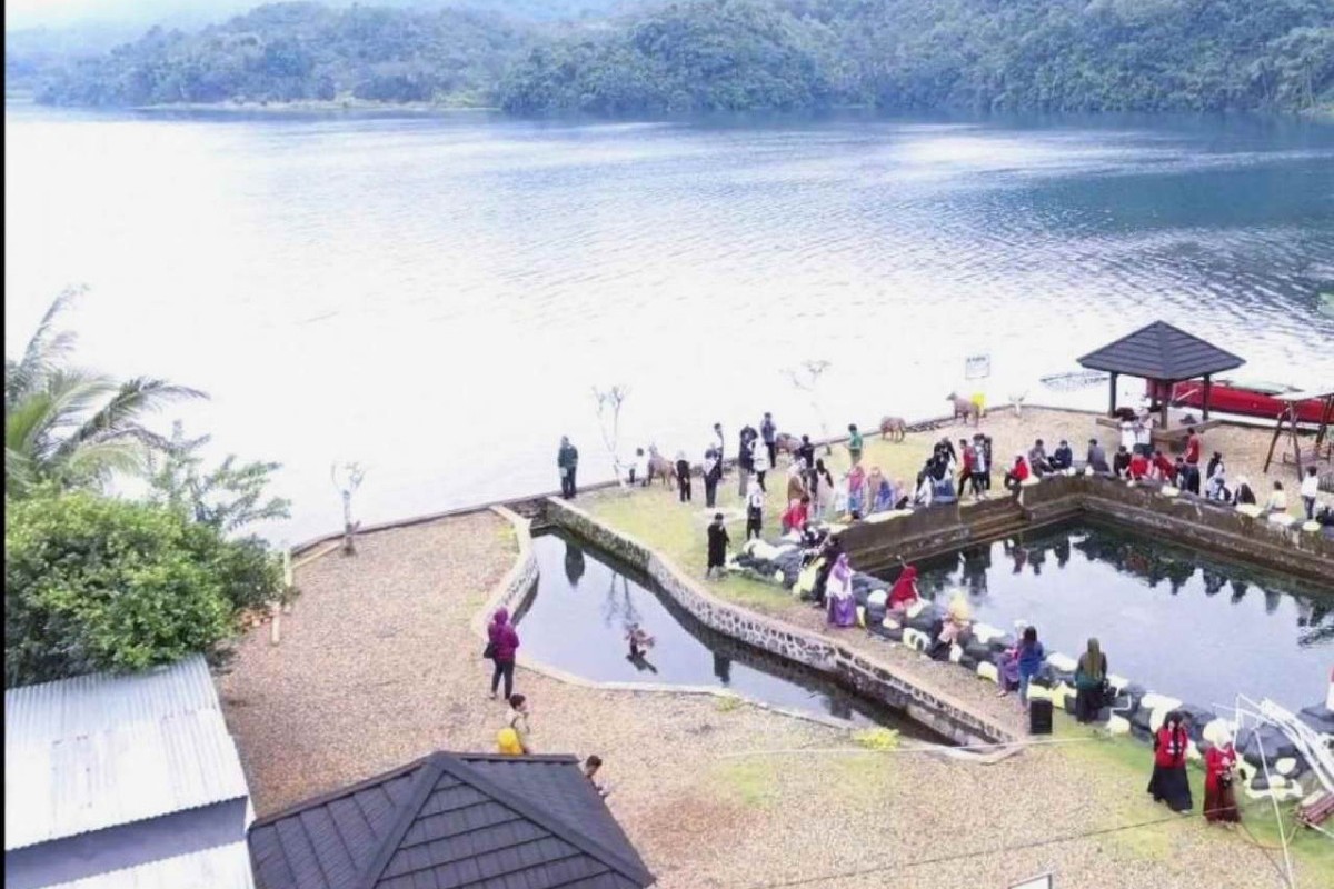 Jaraknya 360 Km dari Makassar, Inilah Desa Wisata Indah di Sulawesi Selatan untuk Menikmati Keindahan dan Keunikan Layaknya di Luar Negeri di Danau Bidadari